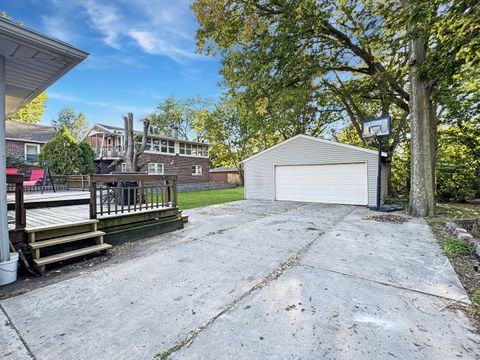 Tiny photo for 731 1st Avenue, Ottawa, IL 61350 (MLS # 12473525)