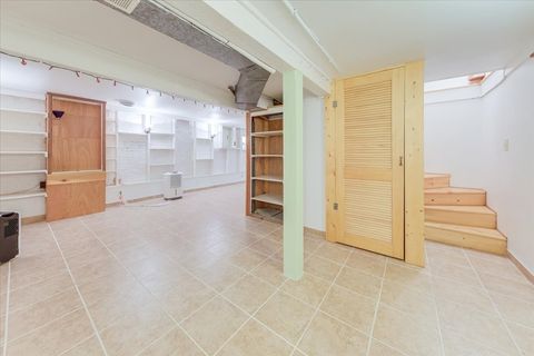 listing image 43