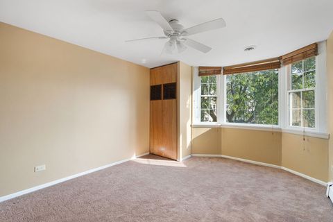 Tiny photo for 5510 Lincoln Avenue #301, Morton Grove, IL 60053 (MLS # 12493325)