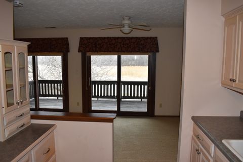 Tiny photo for 44 Crystal Court #B-2, Pontiac, IL 61764 (MLS # 12539829)