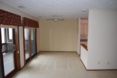 Tiny photo for 44 Crystal Court #B-2, Pontiac, IL 61764 (MLS # 12539829)