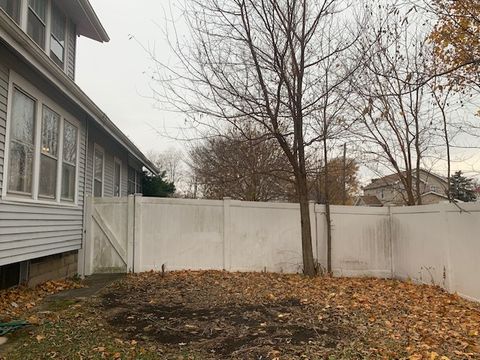 Tiny photo for 514 Marcy Street, Ottawa, IL 61350 (MLS # 12523608)
