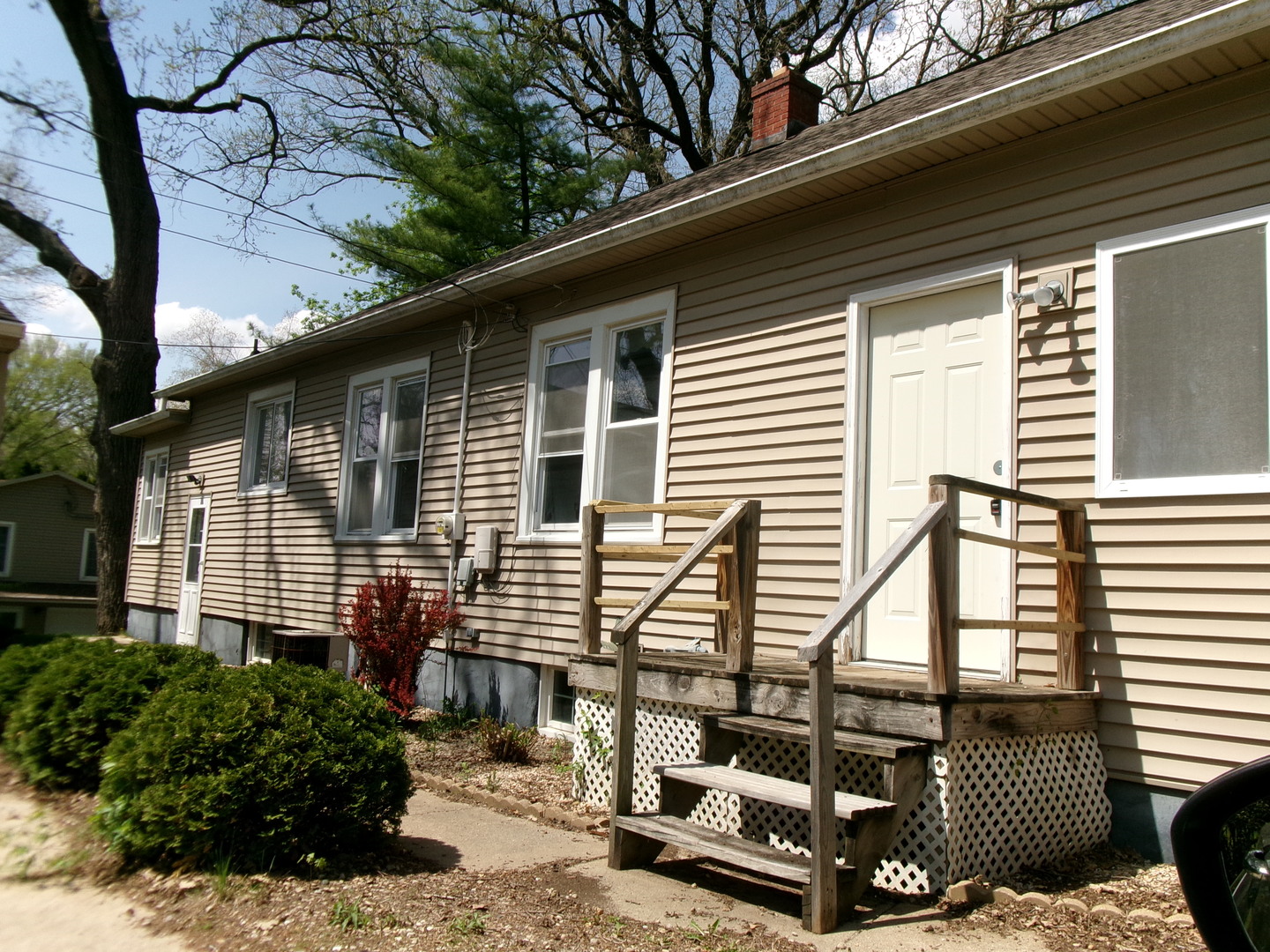 1129 Creve Coeur Street