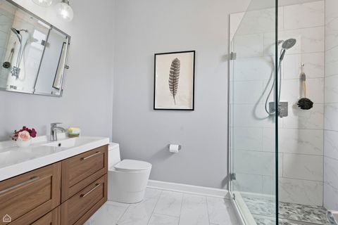 Tiny photo for 663 W Barry Avenue #4A, Chicago, IL 60657 (MLS # 12491469)