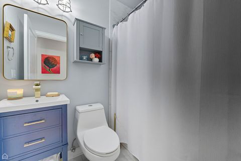 Tiny photo for 663 W Barry Avenue #4A, Chicago, IL 60657 (MLS # 12491469)