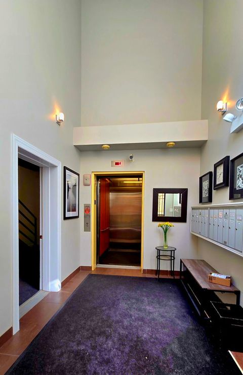 Tiny photo for 663 W Barry Avenue #4A, Chicago, IL 60657 (MLS # 12491469)