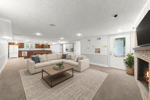 Tiny photo for 828 E 14th Street, Lombard, IL 60148 (MLS # 12689345)