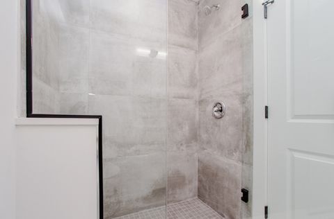 Tiny photo for 5509 N Central Avenue, Chicago, IL 60630 (MLS # 12645444)