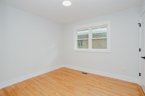 Tiny photo for 5509 N Central Avenue, Chicago, IL 60630 (MLS # 12645444)