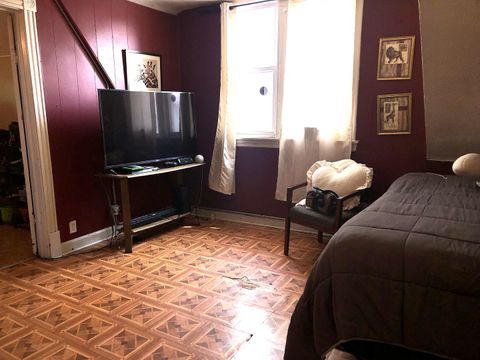 Tiny photo for 4134 N Kolmar Avenue, Chicago, IL 60641 (MLS # 12422748)