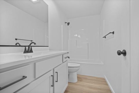 Tiny photo for 1 Eric Court, Bloomington, IL 61705 (MLS # 12528539)