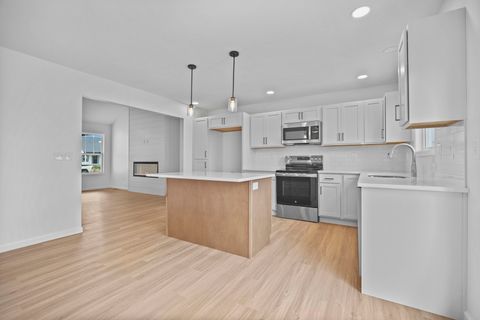 Tiny photo for 1 Eric Court, Bloomington, IL 61705 (MLS # 12528539)