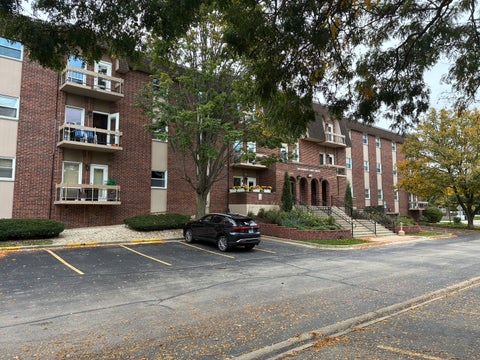 Tiny photo for 1501 Darien Lake Drive #307, Darien, IL 60561 (MLS # 12789460)