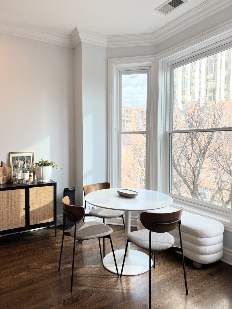 1704 N WELLS Street 3