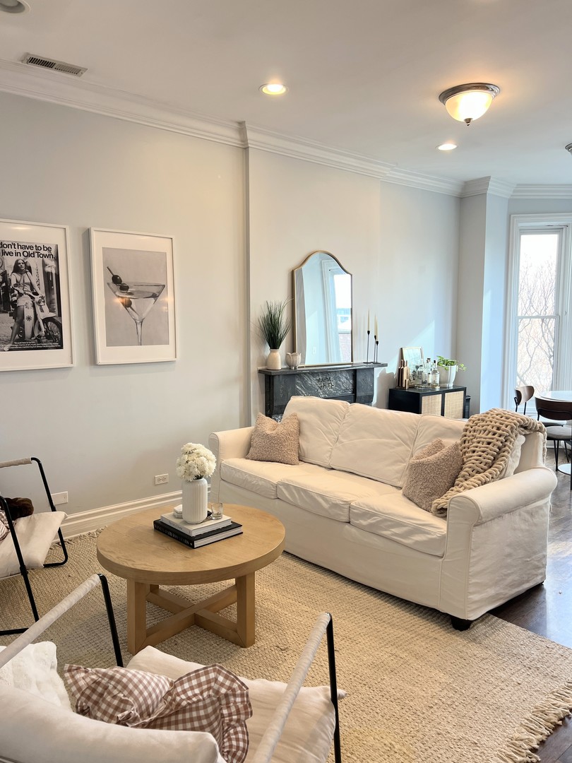 1704 N WELLS Street 3