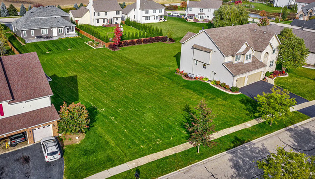 5259 Greenshire Circle