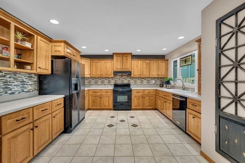Tiny photo for 14548 Knox Avenue, Midlothian, IL 60445 (MLS # 12679229)