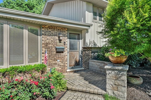 Tiny photo for 14548 Knox Avenue, Midlothian, IL 60445 (MLS # 12679229)