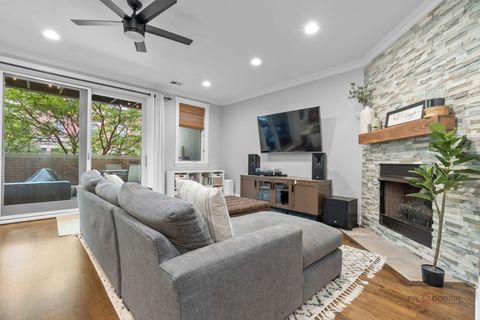 Tiny photo for 1720 W Belmont Avenue #2, Chicago, IL 60657 (MLS # 12684628)