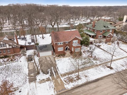 Tiny photo for 236 Maplewood Road, Riverside, IL 60546 (MLS # 12575711)