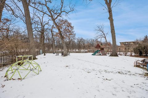 Tiny photo for 236 Maplewood Road, Riverside, IL 60546 (MLS # 12575711)