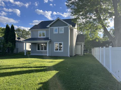 Tiny photo for 416 S 12th Avenue, St. Charles, IL 60174 (MLS # 12334495)