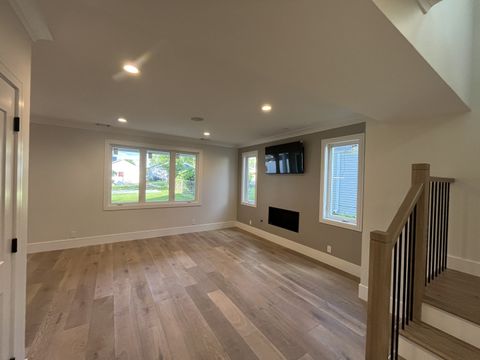 Tiny photo for 416 S 12th Avenue, St. Charles, IL 60174 (MLS # 12334495)