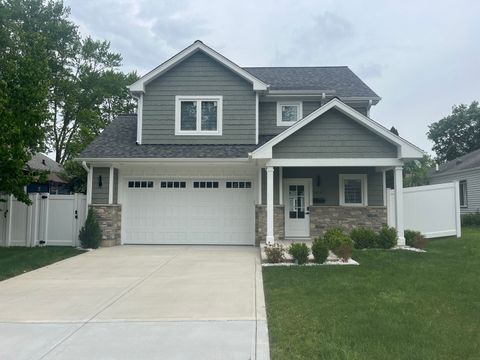 Photo of 416 S 12th Avenue, St. Charles, IL 60174 (MLS # 12334495)