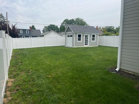 Tiny photo for 416 S 12th Avenue, St. Charles, IL 60174 (MLS # 12334495)