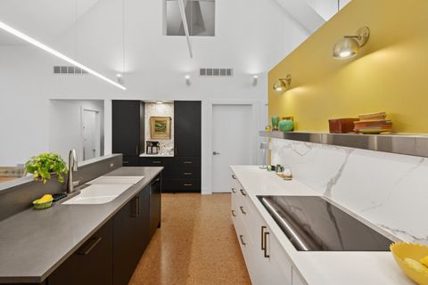 Tiny photo for 3310 Hayes Street, Evanston, IL 60201 (MLS # 12580526)