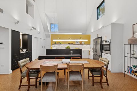 Tiny photo for 3310 Hayes Street, Evanston, IL 60201 (MLS # 12580526)