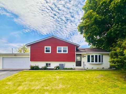 Property photo of 26w447 Harrison Avenue, Winfield, IL 60190