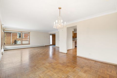 Tiny photo for 5132 W 105th Place, Oak Lawn, IL 60453 (MLS # 12587965)