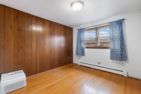 Tiny photo for 5132 W 105th Place, Oak Lawn, IL 60453 (MLS # 12587965)