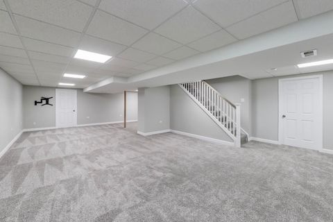 Tiny photo for 512 Blackhawk Drive, Westmont, IL 60559 (MLS # 12520563)