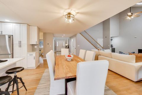 Tiny photo for 512 Blackhawk Drive, Westmont, IL 60559 (MLS # 12520563)