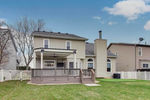 Tiny photo for 512 Blackhawk Drive, Westmont, IL 60559 (MLS # 12520563)