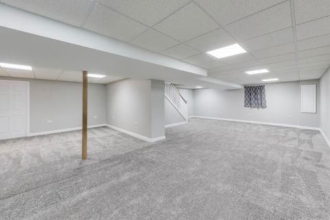 Tiny photo for 512 Blackhawk Drive, Westmont, IL 60559 (MLS # 12520563)