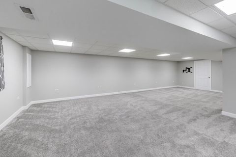 Tiny photo for 512 Blackhawk Drive, Westmont, IL 60559 (MLS # 12520563)