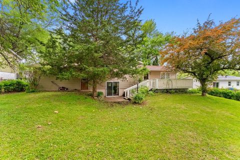 Tiny photo for 4711 Scott Street, Davenport, IA 52806 (MLS # 12639866)