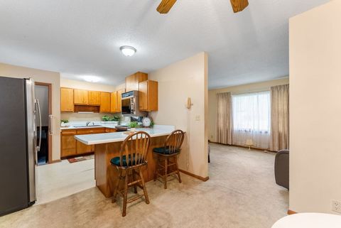 Tiny photo for 4711 Scott Street, Davenport, IA 52806 (MLS # 12639866)