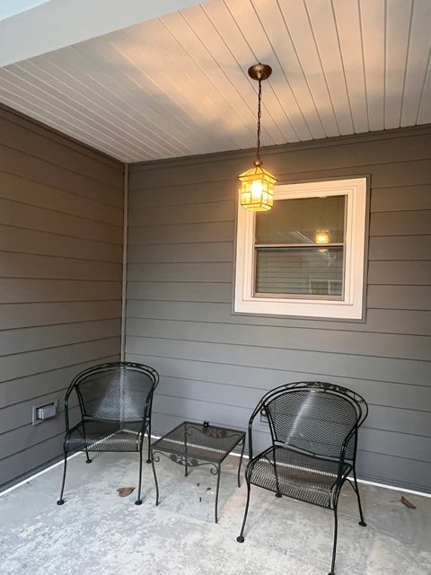 Tiny photo for 650 Twisted Oak Lane, Buffalo Grove, IL 60089 (MLS # 12731802)