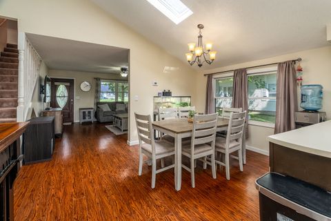 Tiny photo for 818 W Saint Louis Street, West Frankfort, IL 62896 (MLS # 12624563)