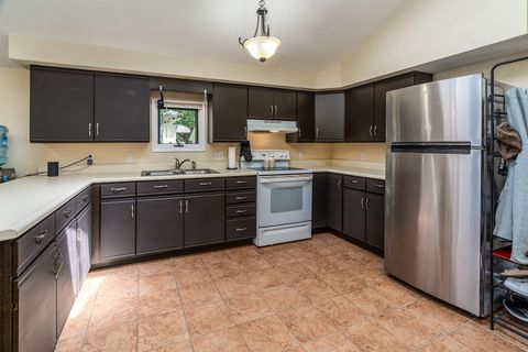 Tiny photo for 818 W Saint Louis Street, West Frankfort, IL 62896 (MLS # 12624563)