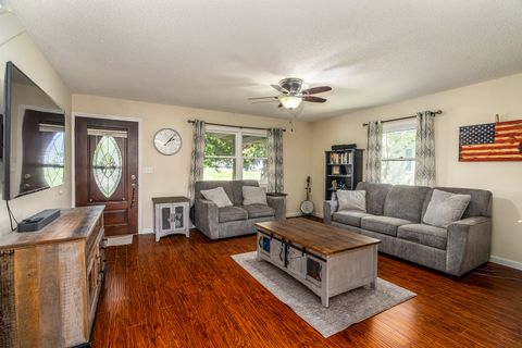 Tiny photo for 818 W Saint Louis Street, West Frankfort, IL 62896 (MLS # 12624563)