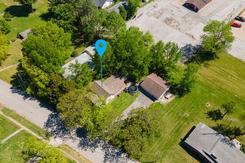 Tiny photo for 818 W Saint Louis Street, West Frankfort, IL 62896 (MLS # 12624563)