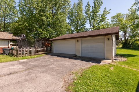Tiny photo for 818 W Saint Louis Street, West Frankfort, IL 62896 (MLS # 12624563)