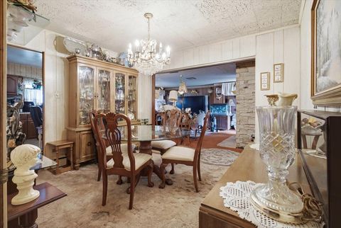 Tiny photo for 1556 Heidorn Avenue, Westchester, IL 60154 (MLS # 12687075)