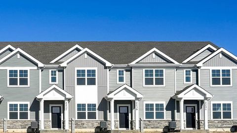 2239 Riesling Road Oswego IL 60543