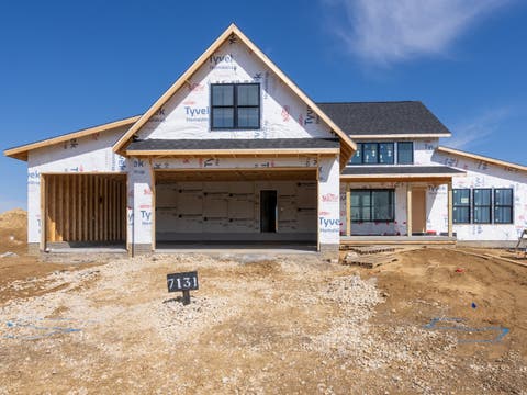 Photo of 7131 Black Oak Drive, Bettendorf, IA 52722 (MLS # 12548593)